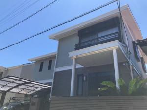 横須賀市M様邸外壁屋根塗装工事①